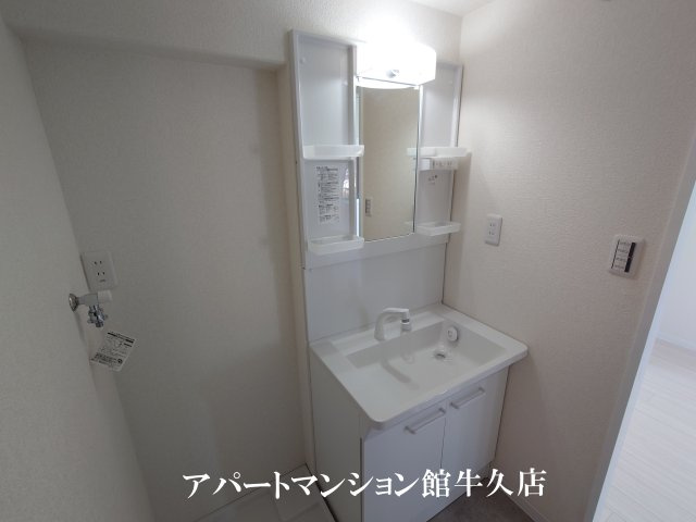 リブレス牛久の洗面所