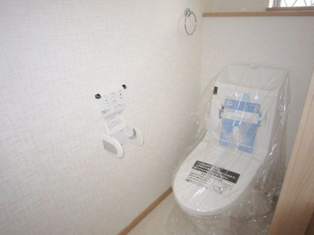 久留米市三潴町玉満のアパートのトイレ