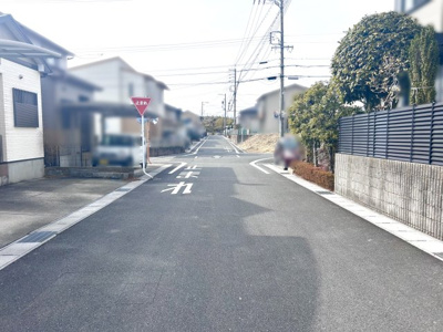 【前面道路含む現地写真】 | 四日市市垂坂新町 | 前面道路