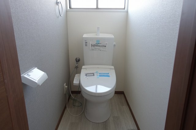 高崎市大橋町　リフォーム住宅のトイレ