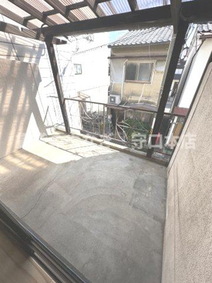 【バルコニー】 | 大久保町貸家