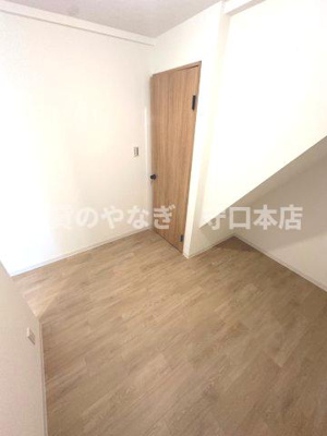 【洋室】 | 大久保町貸家