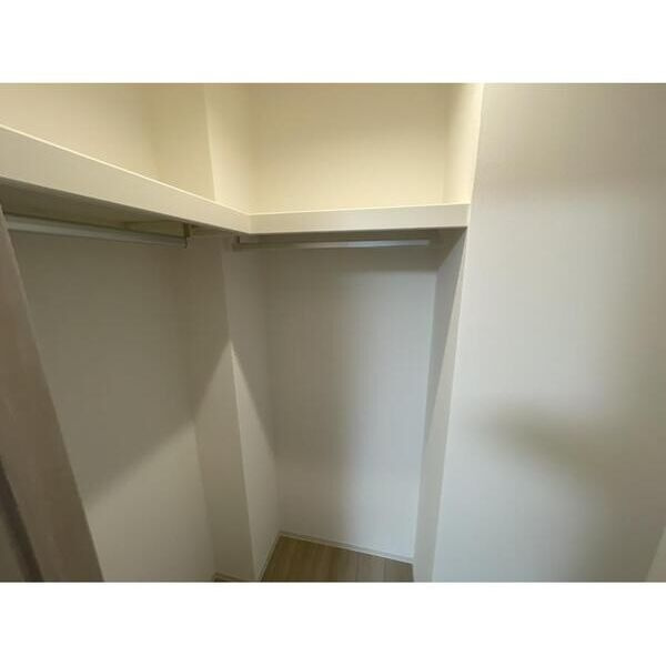 高石市東羽衣３丁目のハイツのバルコニー|外からの目が気にならないバルコニーで洗濯物が干せます