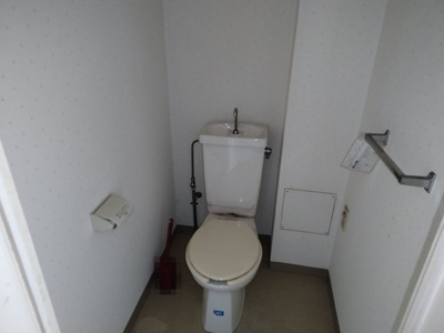 【トイレ】 | アメニティ長野 5棟 | 1階トイレ