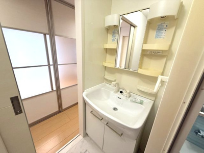 【洗面所】 | グランモア野神