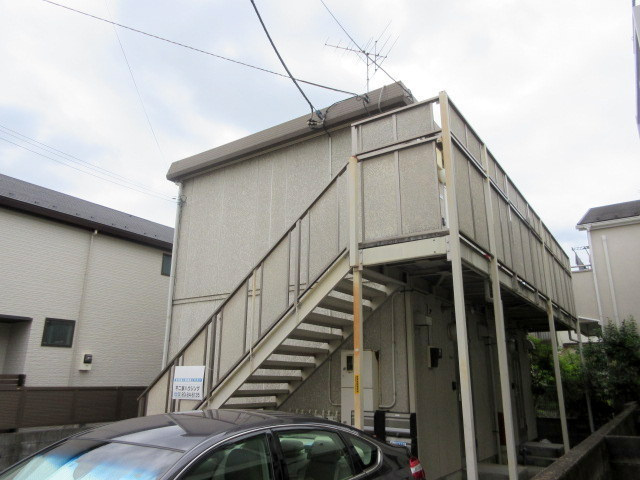 ジュエリーコートのエントランス|★閑静な住宅街★