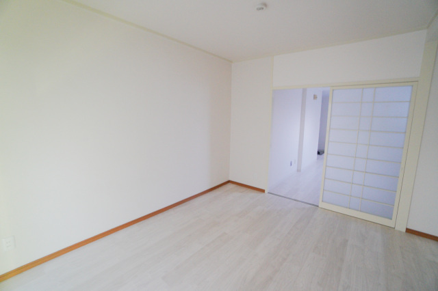 Fitsビル本川町
