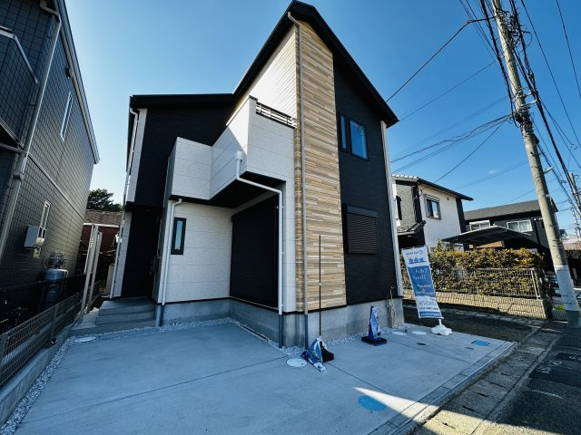 平塚市菫平新築戸建て　2期1号棟の外観