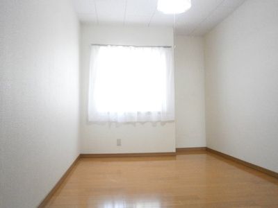 【居間・リビング】 | グリーンパークつつみ 10