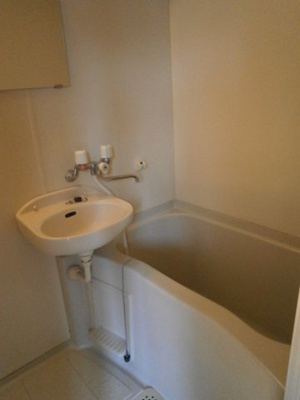 【浴室】 | グリーンパークつつみ 10