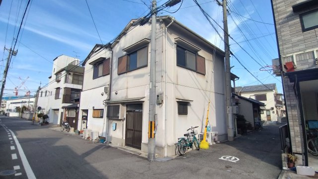 尼崎市金楽寺町　収益物件　中古テラスの外観