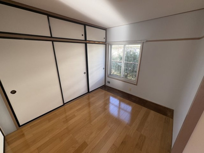 【洋室】 | 大岡団地N2 | 広々とした洋室です