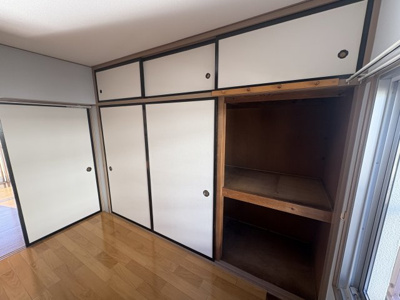 【収納】 | 大岡団地N2 | たっぷりとした収納スペースです