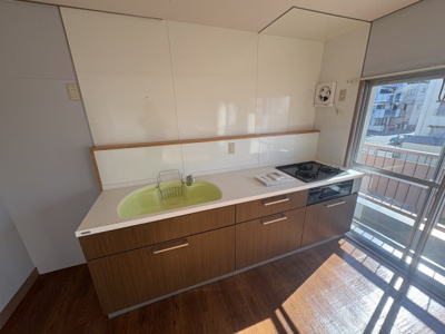 【キッチン】 | 大岡団地N2 | コンパクトなキッチンで掃除もラクラク