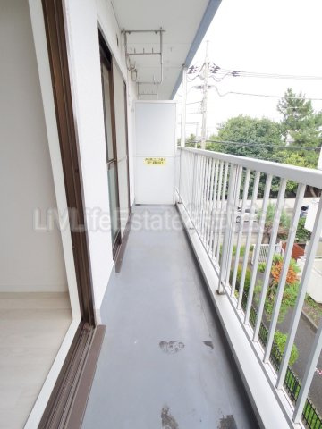 ドミール８８のバルコニー