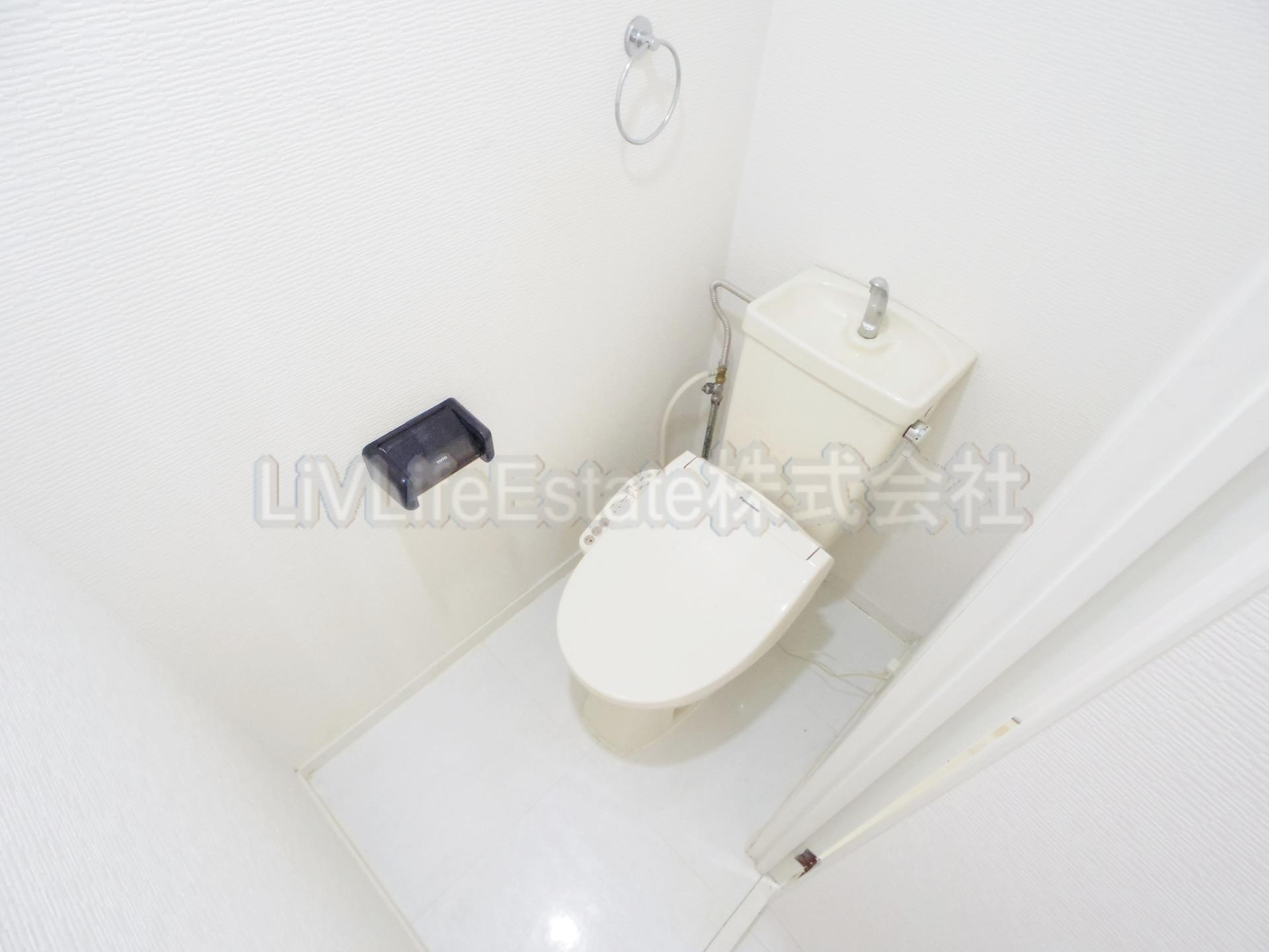 ドミール８８のトイレ