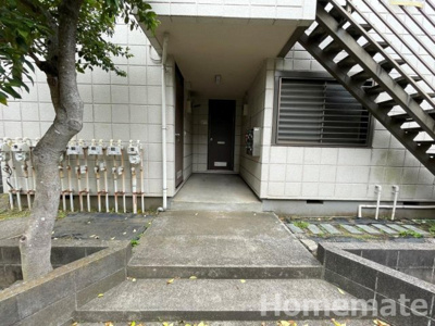 【エントランス】 | メゾンフラワー