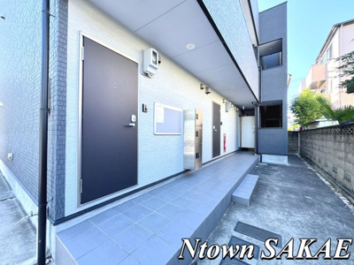 【エントランス】 | T.A上飯田東町5丁目 | ゆとりのあるエントランスです