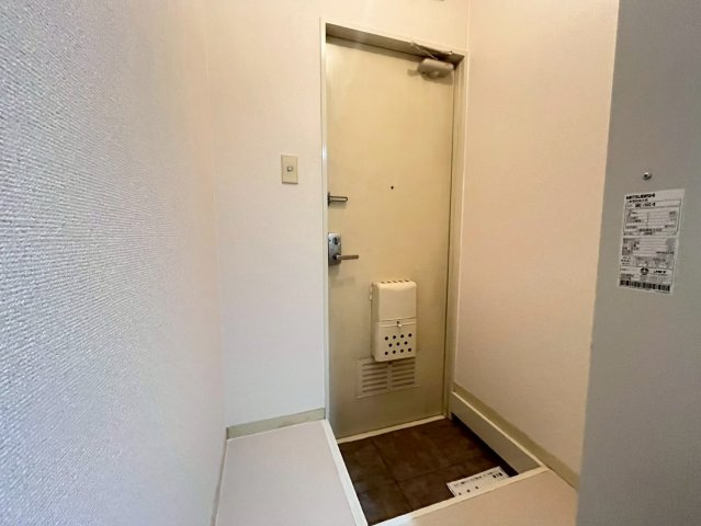 グリーンハイツ岡本の玄関