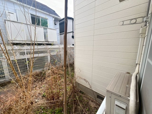 グリーンハイツ岡本の庭