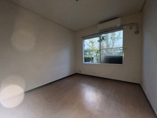 グリーンハイツ岡本の居間・リビング