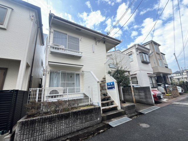 グリーンハイツ岡本の外観