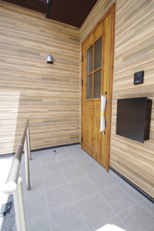 【玄関】 | 【仲介手数料無料！！】日野市百草　新築戸建て（全1棟）1号棟　5299万円