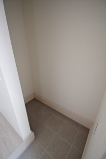 【収納】 | 【仲介手数料無料！！】日野市百草　新築戸建て（全1棟）1号棟　5299万円