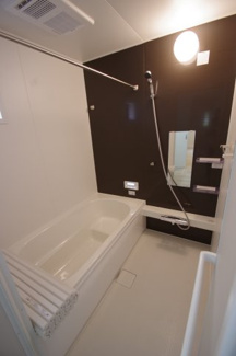 【浴室】 | 【仲介手数料無料！！】日野市百草　新築戸建て（全1棟）1号棟　5299万円
