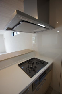 【キッチン】 | 【仲介手数料無料！！】日野市百草　新築戸建て（全1棟）1号棟　5299万円