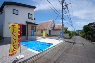 【前面道路含む現地写真】 | 【仲介手数料無料！！】日野市百草　新築戸建て（全1棟）1号棟　5299万円