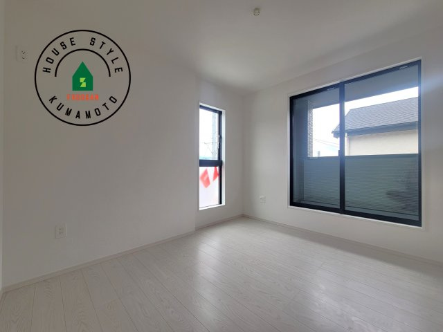 菊池郡大津町大字室第1-3棟（1号棟）　の子供部屋|穏やかな光が差し込む室内には、穏やかな時間が流れます。