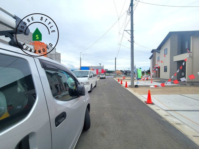 菊池郡大津町大字室第1-3棟（1号棟）　の前面道路含む現地写真|前面道路です。