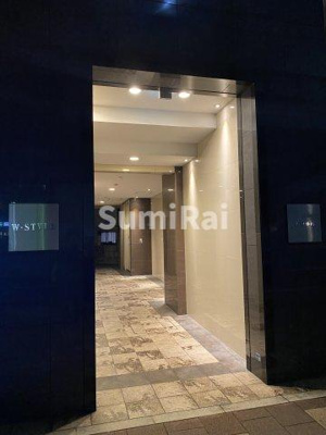 【エントランス】 | ダブルスタイル神戸