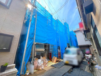 【外観】 | 現在建築中。
ご自宅から現地まで、当社スタッフがお車にて、「お迎え・お送り」をしております。ぜひお気軽にお問い合わせくださいませ♪