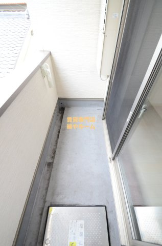 クリエオーレ上住吉のバルコニー|暖かな日差しのふりそそぐバルコニー