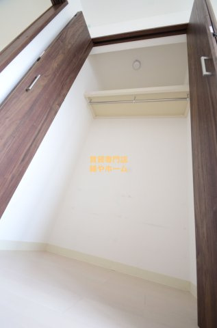 クリエオーレ上住吉の収納|便利な収納スペースです