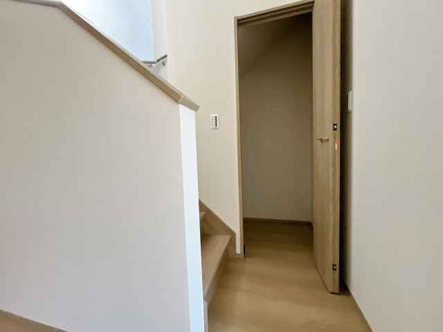 深谷市常盤町　新築戸建　全2棟　の収納|リビング収納！