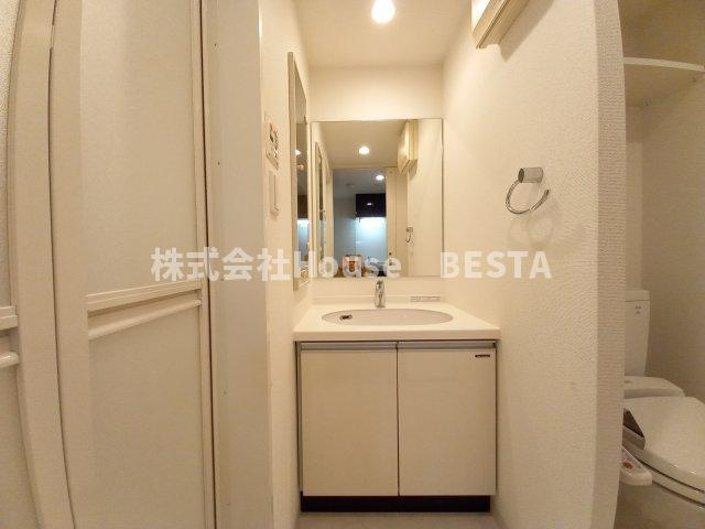 アーバングリーン兵庫ステーションフロントの独立洗面台