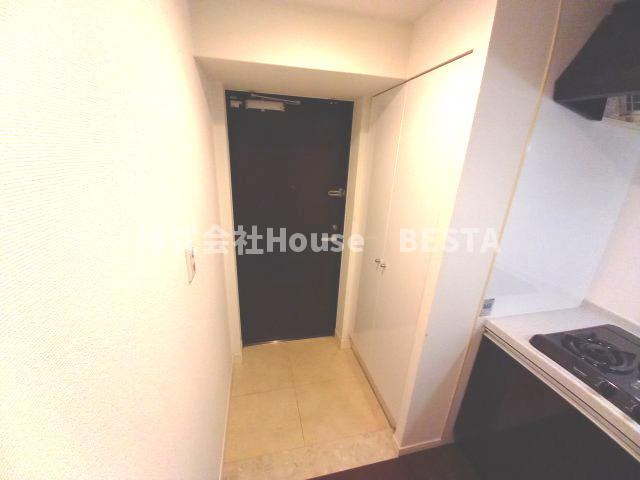 アーバングリーン兵庫ステーションフロントの玄関