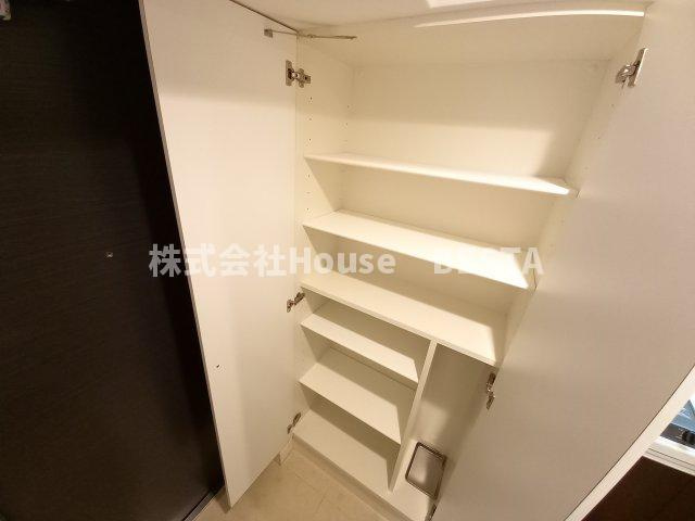 アーバングリーン兵庫ステーションフロントの収納