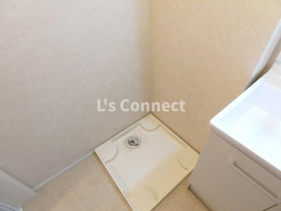 【設備】 | ホワイトローズⅡ | 室内洗濯機置き場には排水パン付き。