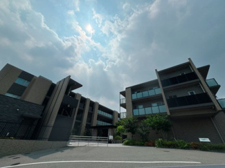 【外観】 | 敷地すべてに管理が行き届いていて、安心できます。まず、清潔です。