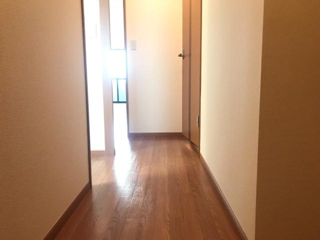 ローズマリーⅠの内装|廊下