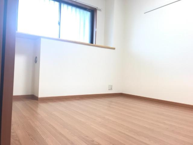 ローズマリーⅠの内装|洋室