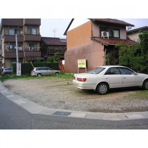 岐阜市西荘３丁目の駐車場の外観
