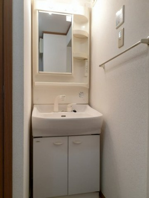 【洗面所】 | ポワクールⅡ