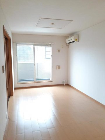 サンライズ　吾田の居間・リビング