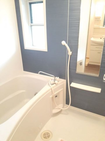 サンライズ　吾田の浴室