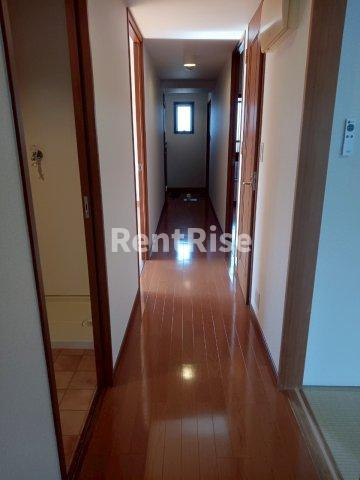 SUNSHINE　KONOMIYAの玄関